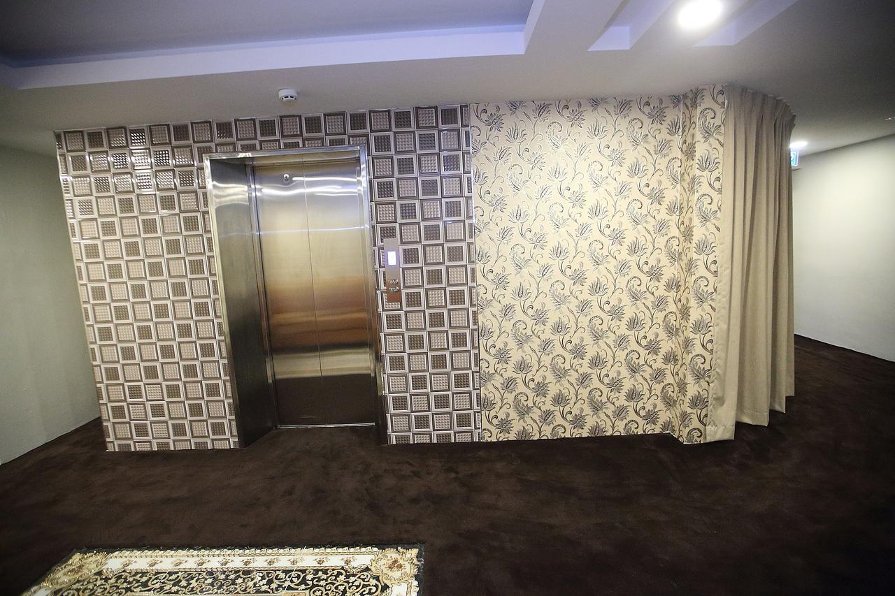 Al Khatiri Hotel Kubang Kerian Esterno foto
