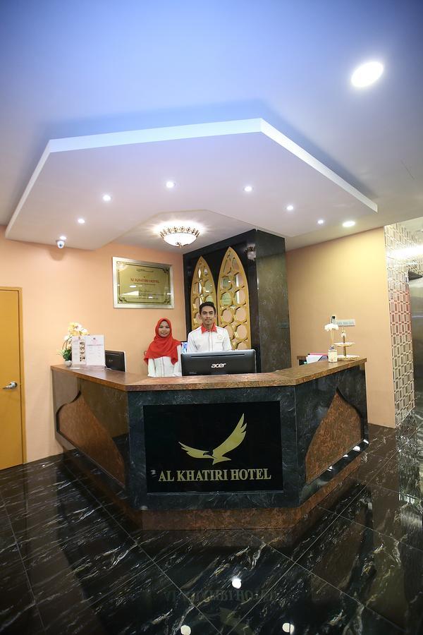 Al Khatiri Hotel Kubang Kerian Esterno foto